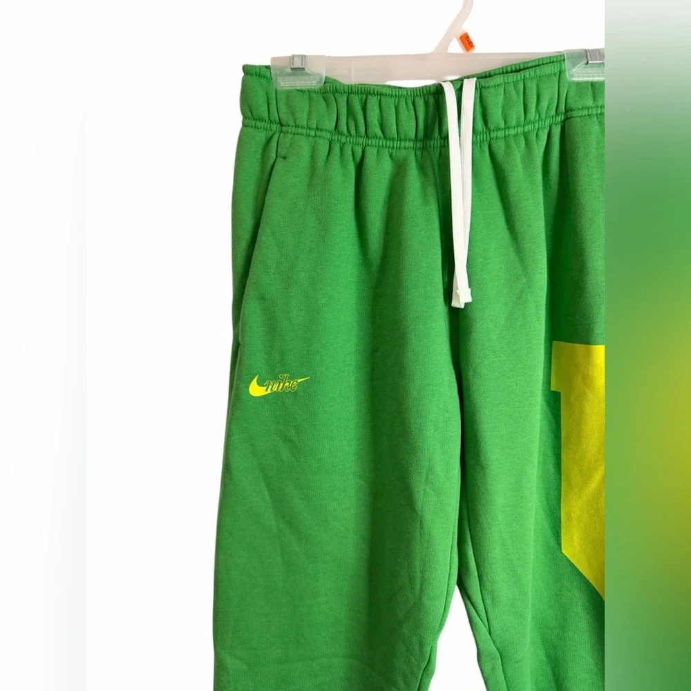 Nike Oregon Ducks Sweatpants TEAM ISSUED Jogger College Football Unisex Med NWT